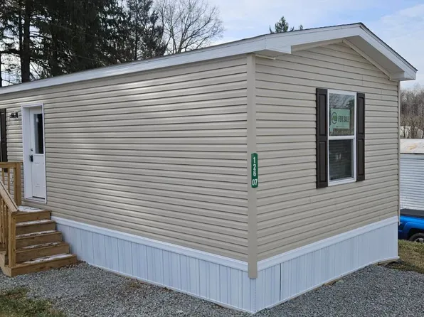 126 Candleberry Ln Lot 7, Adamsburg, PA 15611