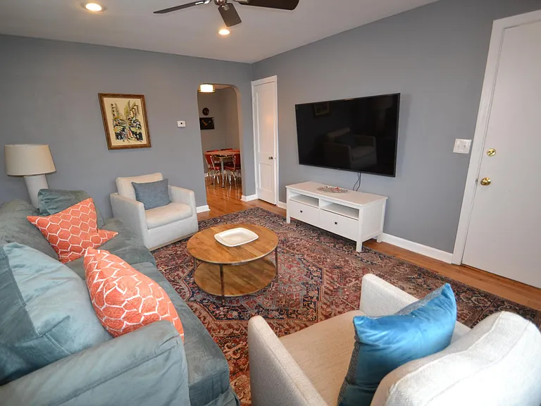 6535 Iris Ave #4 — Photo 3