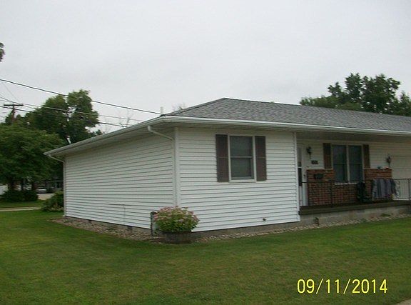 2nd image of 133 Yount Ave #1