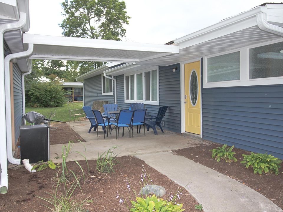 1st image of 1407 W Beechwood Ave