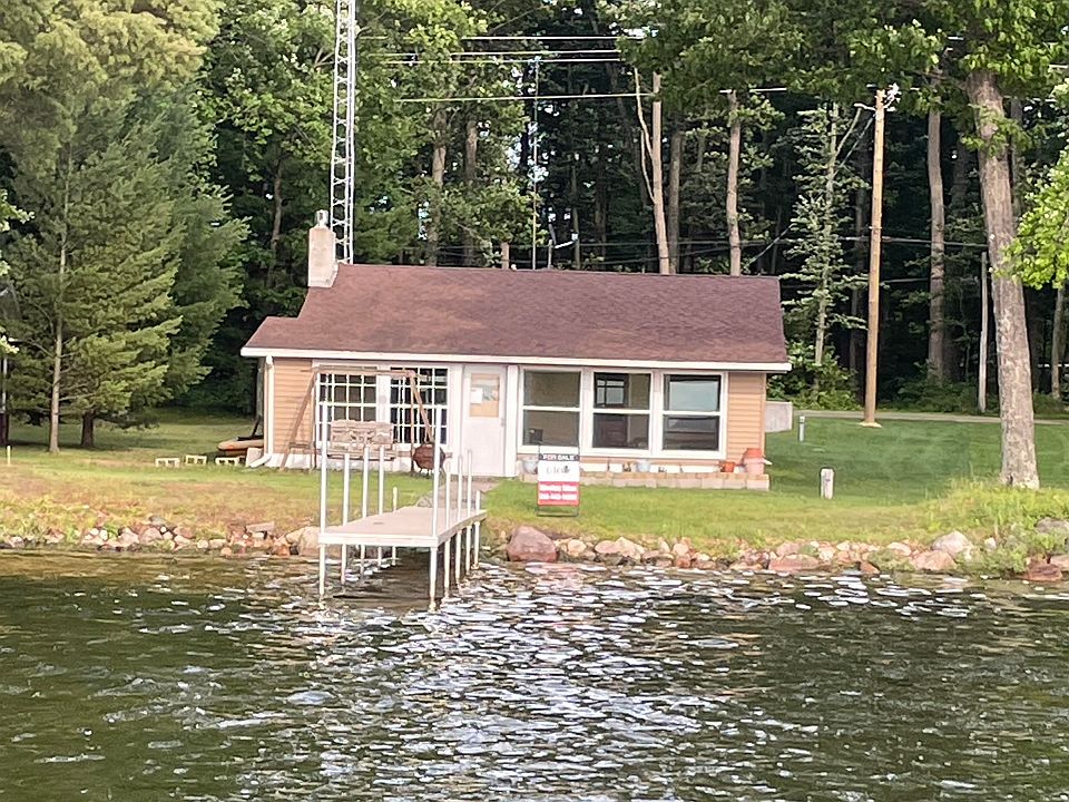 1st image of 2268 Wolf Lake Dr