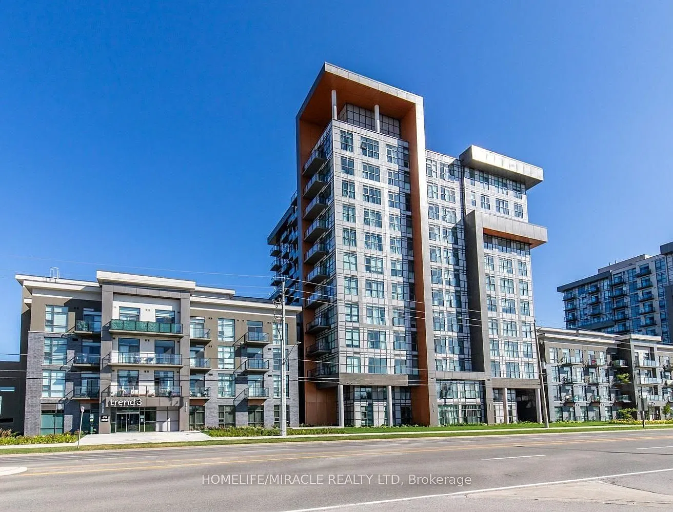 1 bed, $2,000 — Photo 1