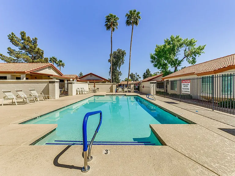 1120 N Val Vista Dr #1-ID1546307P — Photo 19
