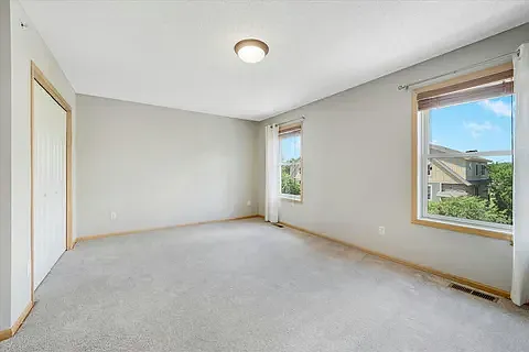 10741 Falling Water Ln #B — Photo 14