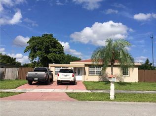 21 Edmund Rd, West Park, FL 33023