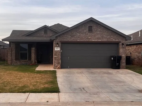 808 E 32nd St, Wolfforth, TX