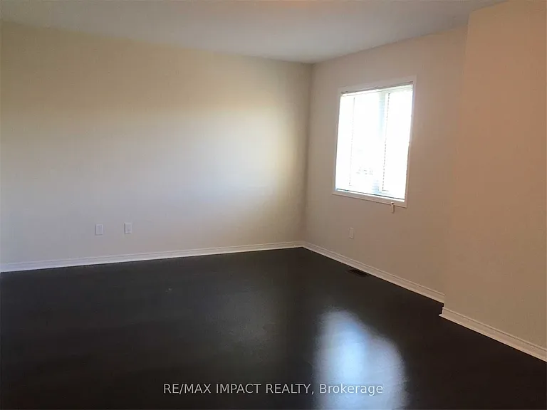 20 Rimrock Cres — Photo 9