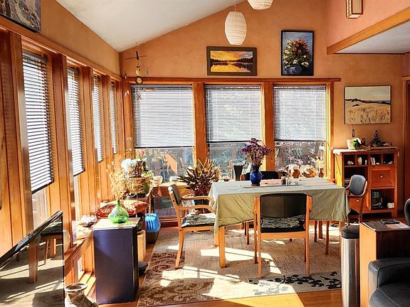 3rd image of 27441 Albion Ridge Road