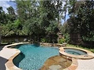 3 Hunters Crossing Ct, Spring, TX 77381