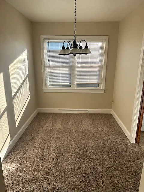 3 bed, 1025 sqft, $1,425 — Photo 4
