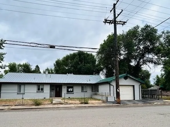 245 Hall St, Susanville, CA 96130