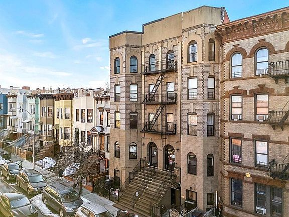2nd image of 320 57th St APT 5B