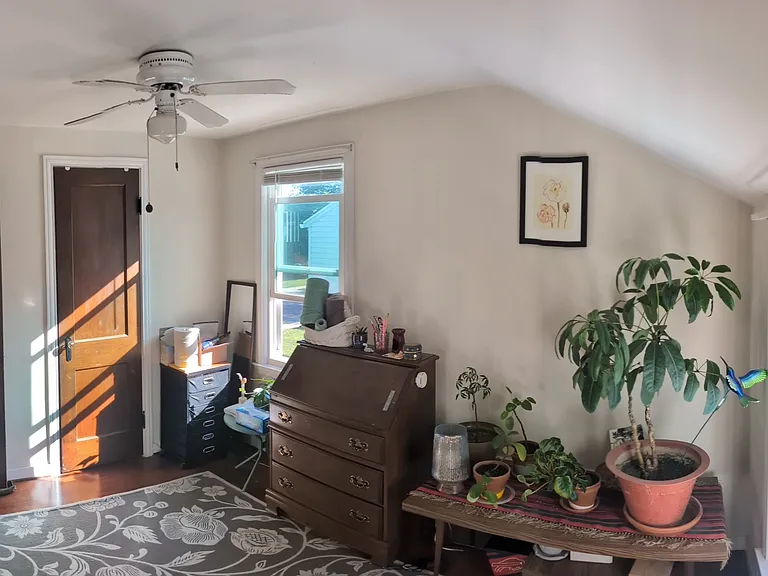 486 Linden Ave — Photo 15