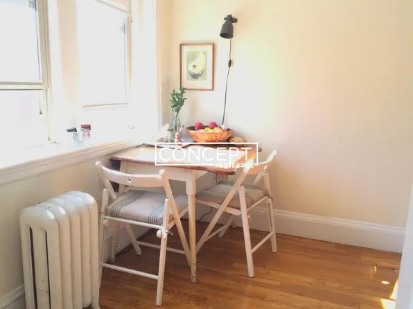 1610 Massachusetts Ave APT 10, Cambridge, MA 02138