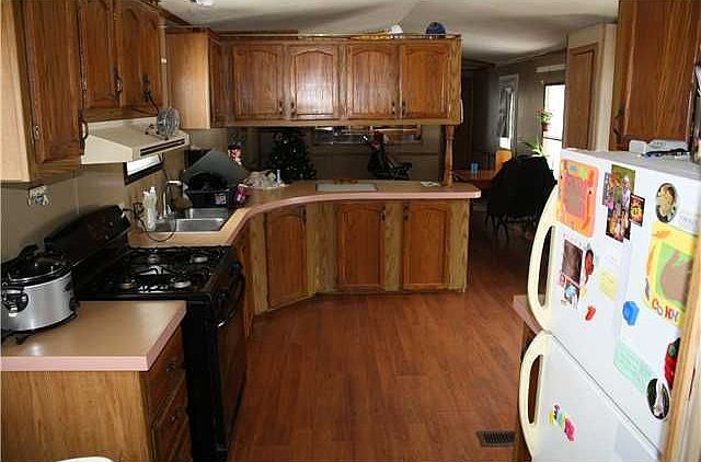2nd image of 3316 Redmond Rd