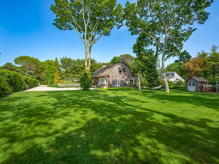 3 Fairfield Ln — Photo 10