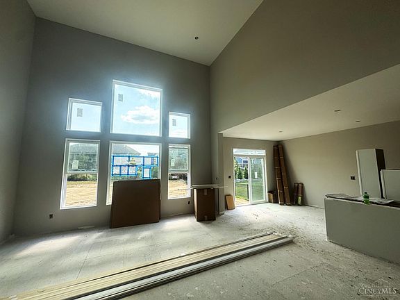 3rd image of 3767 Sturbridge Dr