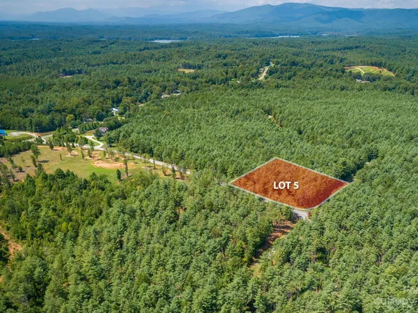 1103 Hawksbill Dr #5, Morganton, NC 28655