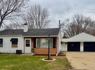 1420 Seminole Dr, Ottawa, IL 61350