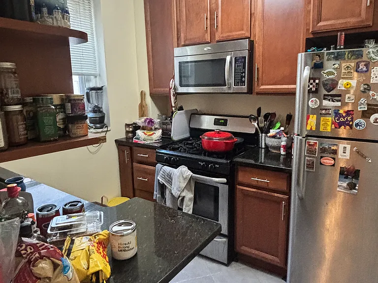86 Glenville Ave #10 — Photo 6