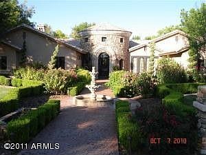 2nd image of 2116 E La Vieve Ln