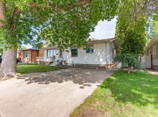 2339 W 20th Ave SE, Medicine Hat, AB T1A 3Y2