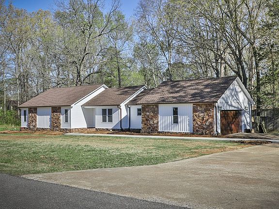 2nd image of 204 Woodside Dr