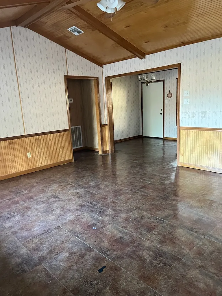 154 Bloomfield Loop — Photo 3