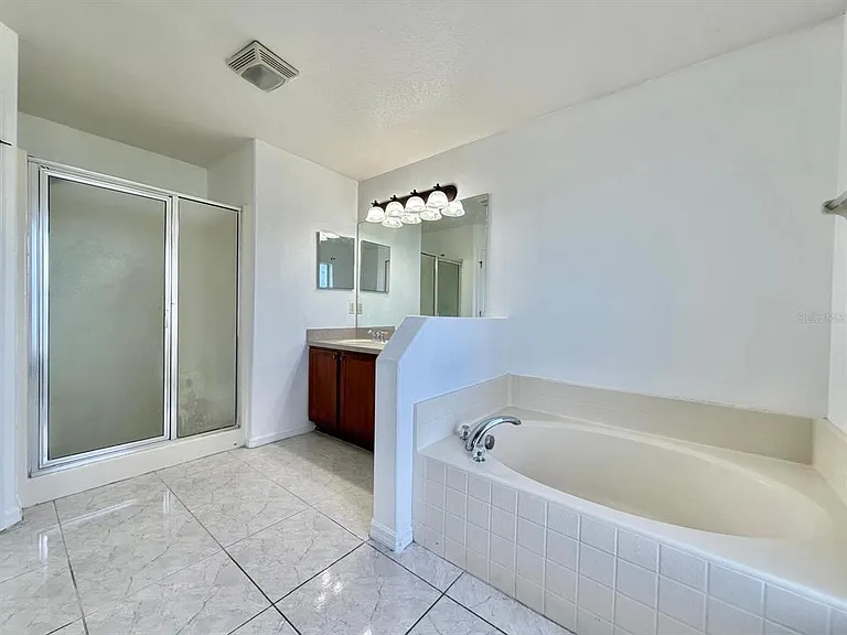 3264 Deltona Blvd — Photo 12