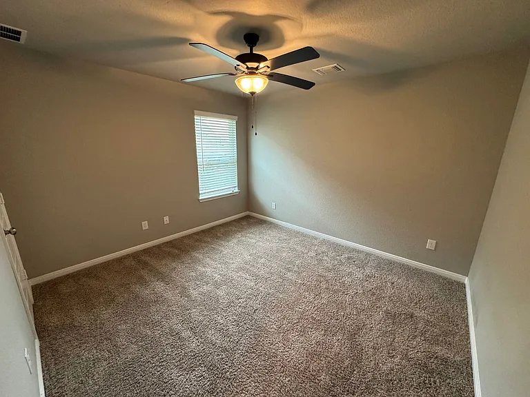 1312 Dowdy Dr — Photo 20