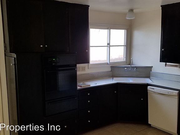 5th image of 5439 Chiquita Ln