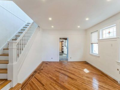 94-52 239 Street, Floral Park, NY, 11001