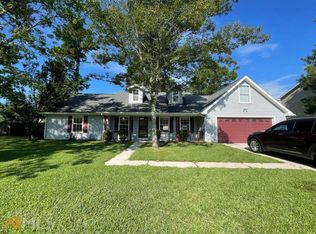 208 Lonesome Pine Ct, Kingsland, GA 31548