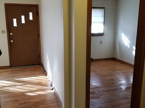 4th image of 2236 19th Ave APT 2