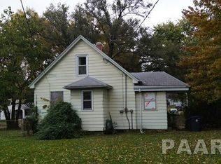 1105 S 3rd St, Pekin, IL