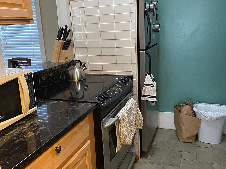 2nd image of 65 Howard St #2A