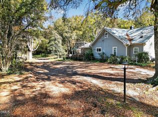2711A Ashe St, Durham, NC 27703