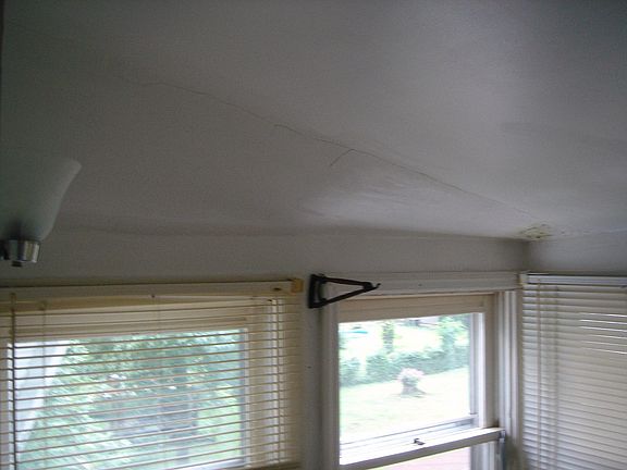 5th image of 200 S Friedline Dr APT 3