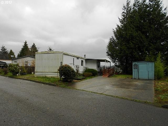 Single Wide on Property