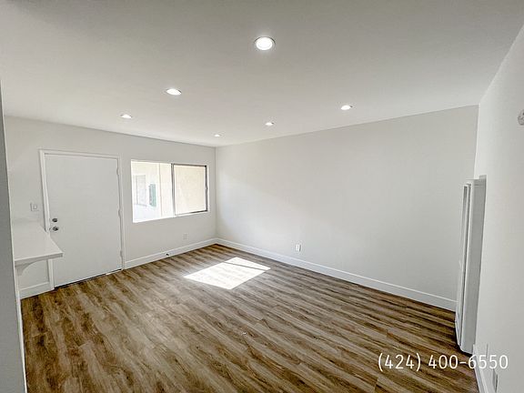 4th image of 5315 Lorna St APT C