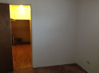 413 Orchard St APT E, Antioch, IL 60002