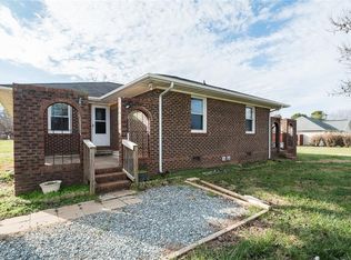 2625 Clifford Ray Rd, Haw River, NC 27258