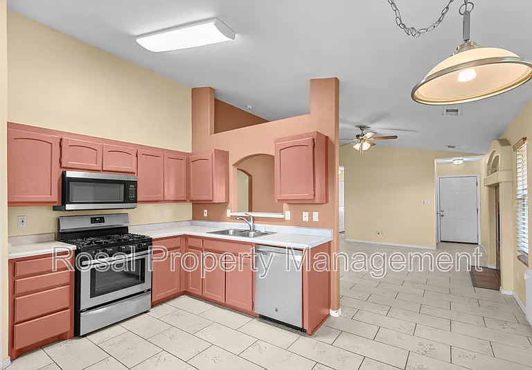 2305 Maiden Grass Rd NW — Photo 6