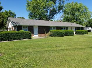 305 N Sparta St, Okawville, IL 62271