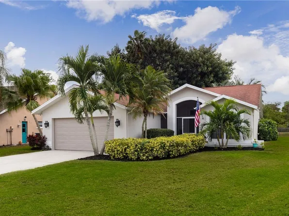 18112 Horseshoe Bay Cir, Fort Myers, FL 33967