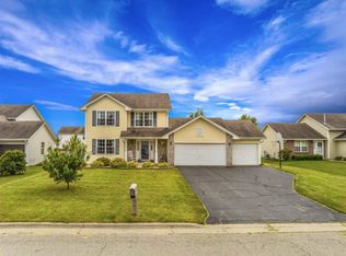 810 Winfield Dr, South Beloit, IL 61080