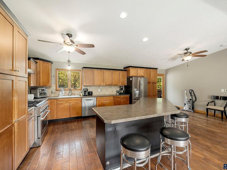 25793 Packard Ln, Renner, SD 57055 MLS 22307431 Zillow