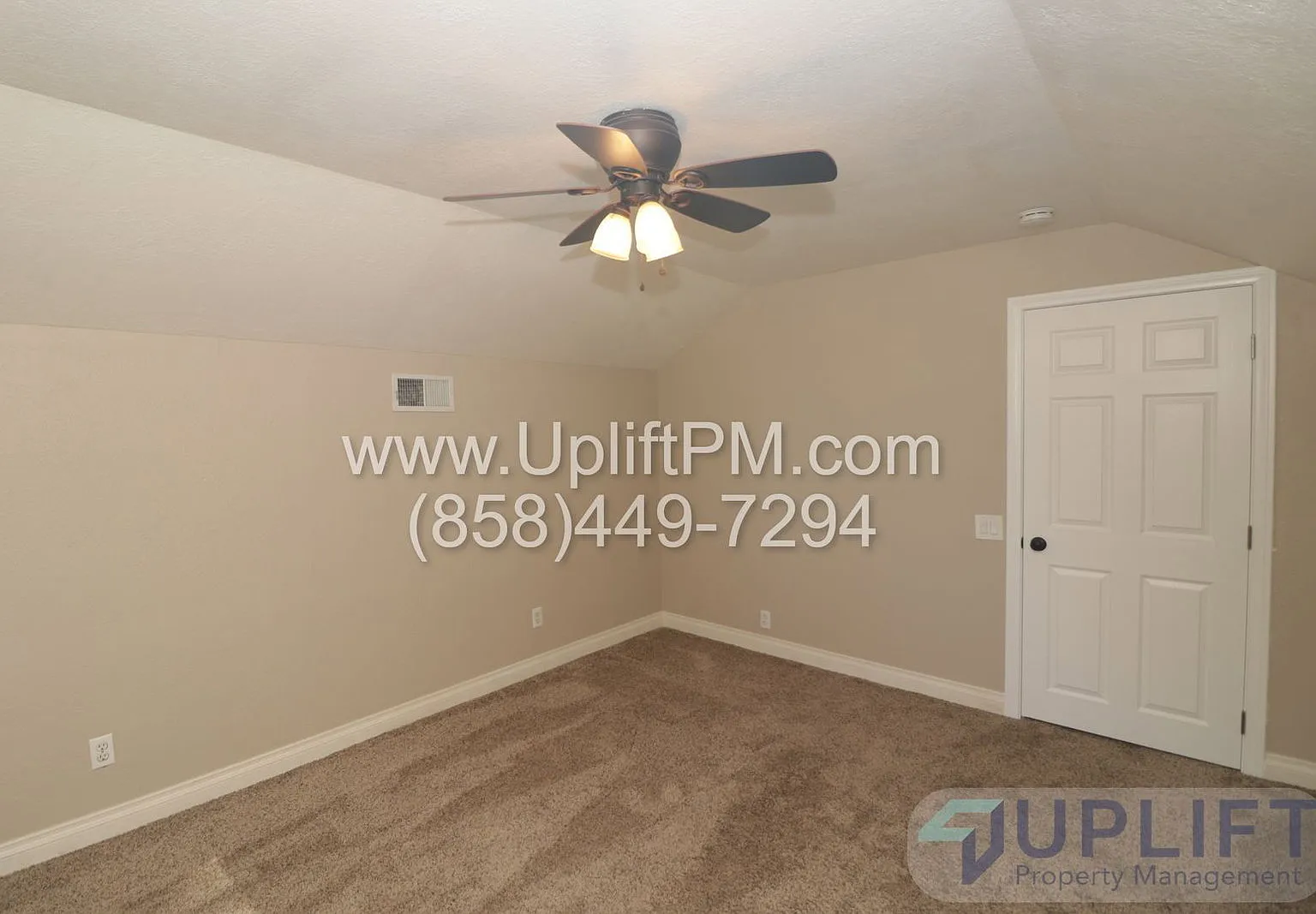 3 bed, 2.5 bath, 1220 sqft, $3,500 — Photo 4