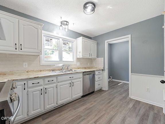 5th image of 123 Hedgewood Dr