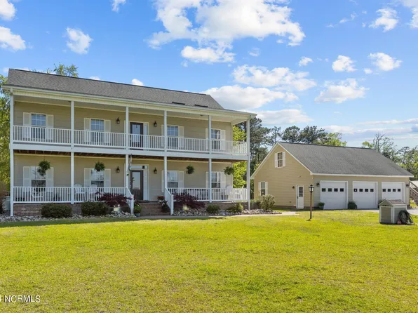135 Vashti Drive, Morehead City, NC 28557